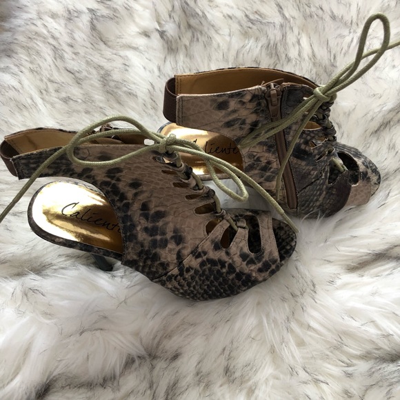 New! Caliente Poppy Brown Snake Heels - Picture 6 of 14